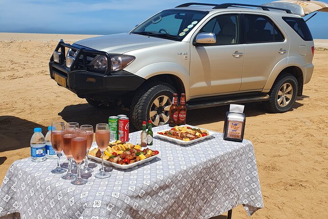 Sandwich Harbour 4x4 guided tours.Join us for an awe inspiring adventure. - Snacks, picnic breaks, and the food value of the tour