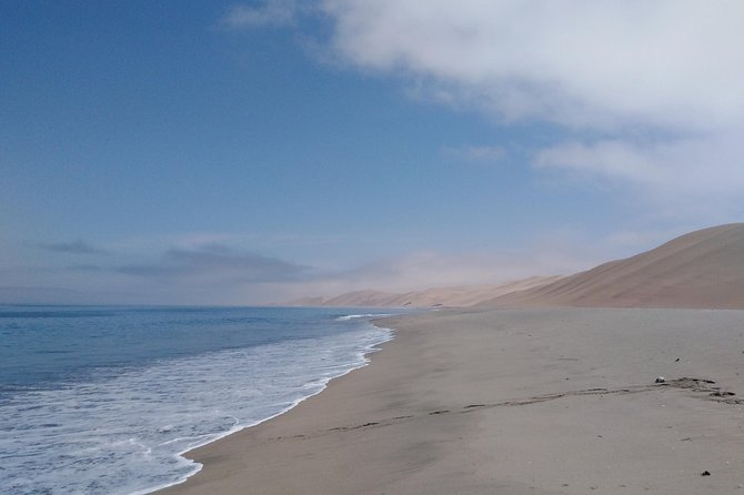 Sandwich Harbour 4x4 guided tours.Join us for an awe inspiring adventure. - Timing and logistics that matter: pickup, 4.5 hours, and what to pack