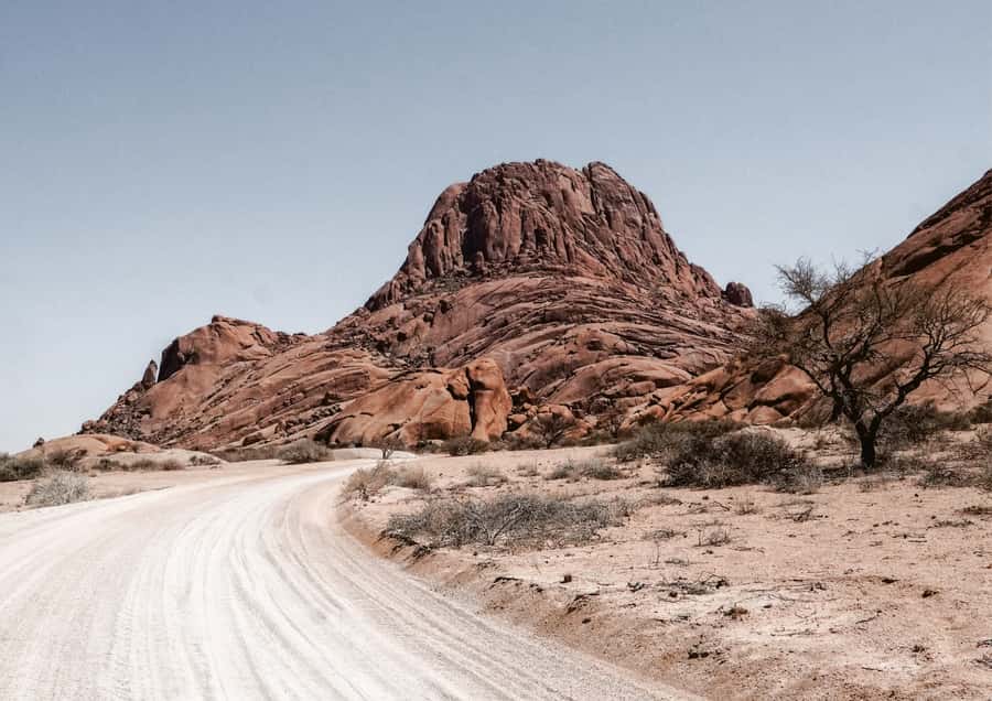 Swakopmund/Walvis Bay: Spitzkoppe Mountains - Lunch, Water, and Local Beers: Fuel for the Middle of Nowhere