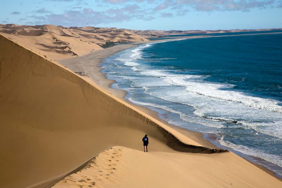 Walvis Bay: 4x4 Desert Excursion to Sandwich Harbour Bay - Meeting at the Walvis Bay Waterfront, then out to the lagoon