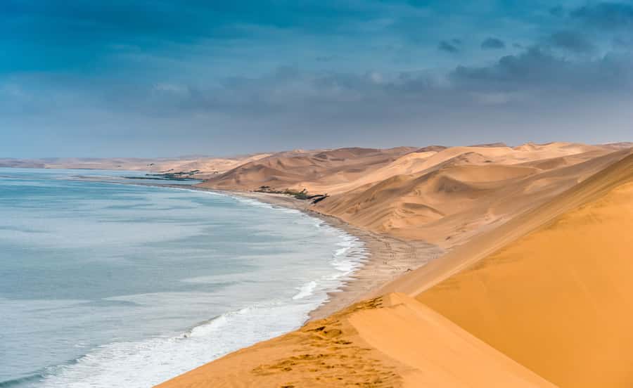 Walvis Bay: Sandwich Harbour Sunset Photography Tour - The drive to the dunes: Kuiseb River Delta and that “Namibia in motion” feeling