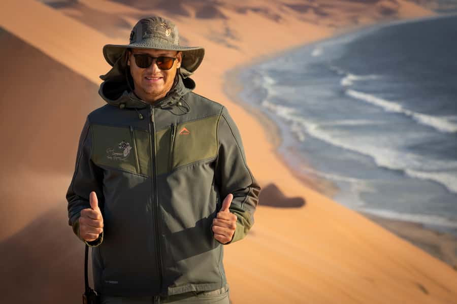 Walvisbay: Sandwich Harbour 4x4 & Sandboarding Tours - Stop-by-Stop: Lagoon Flamingos, Pink Lake, and Where You’ll Actually Get Time