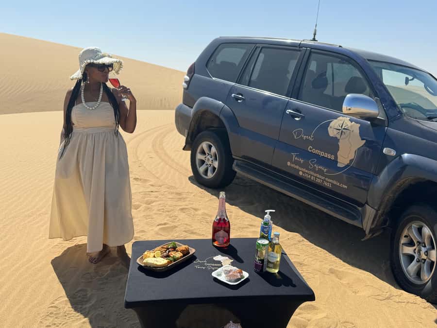 Walvisbay: Sandwich Harbour SUNSET Tour-End It Beautifully - What to bring (and what to skip) for a smooth dusk