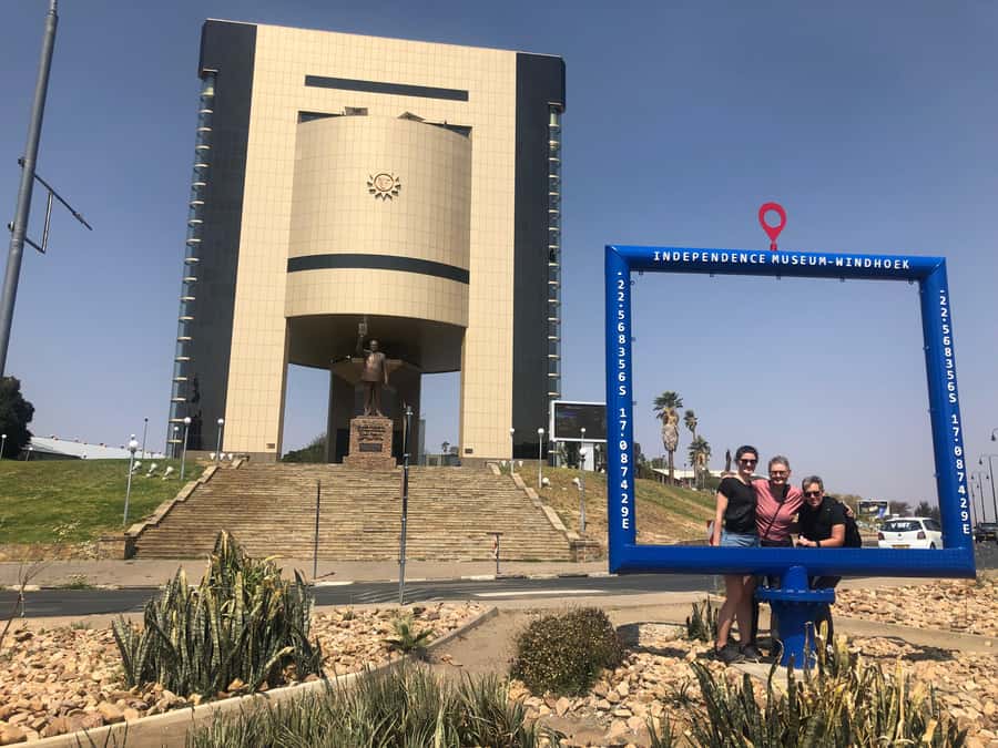Windhoek: City & Township tour. Vehicle, guide, kapana - Katutura and Oshetu Community market: where kapana turns the tour real